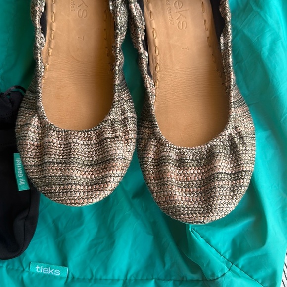 NEW Tieks MOJAVE Leather Ballet Flat shoes - Picture 8 of 14